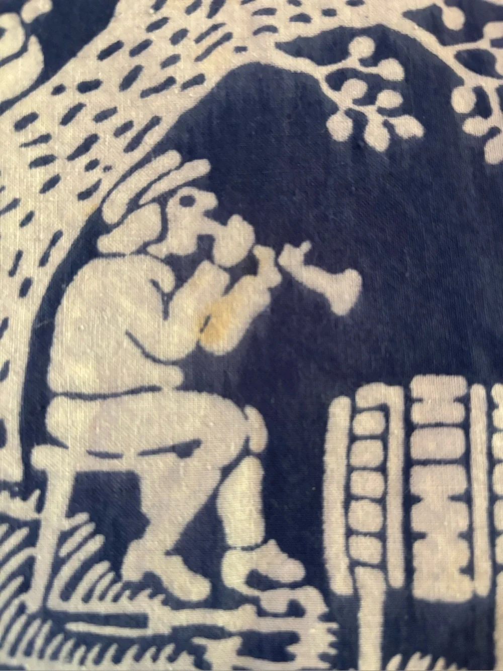 Vintage Folk Art Pattern “Bauerntanz” Table Cloth 30”x31”